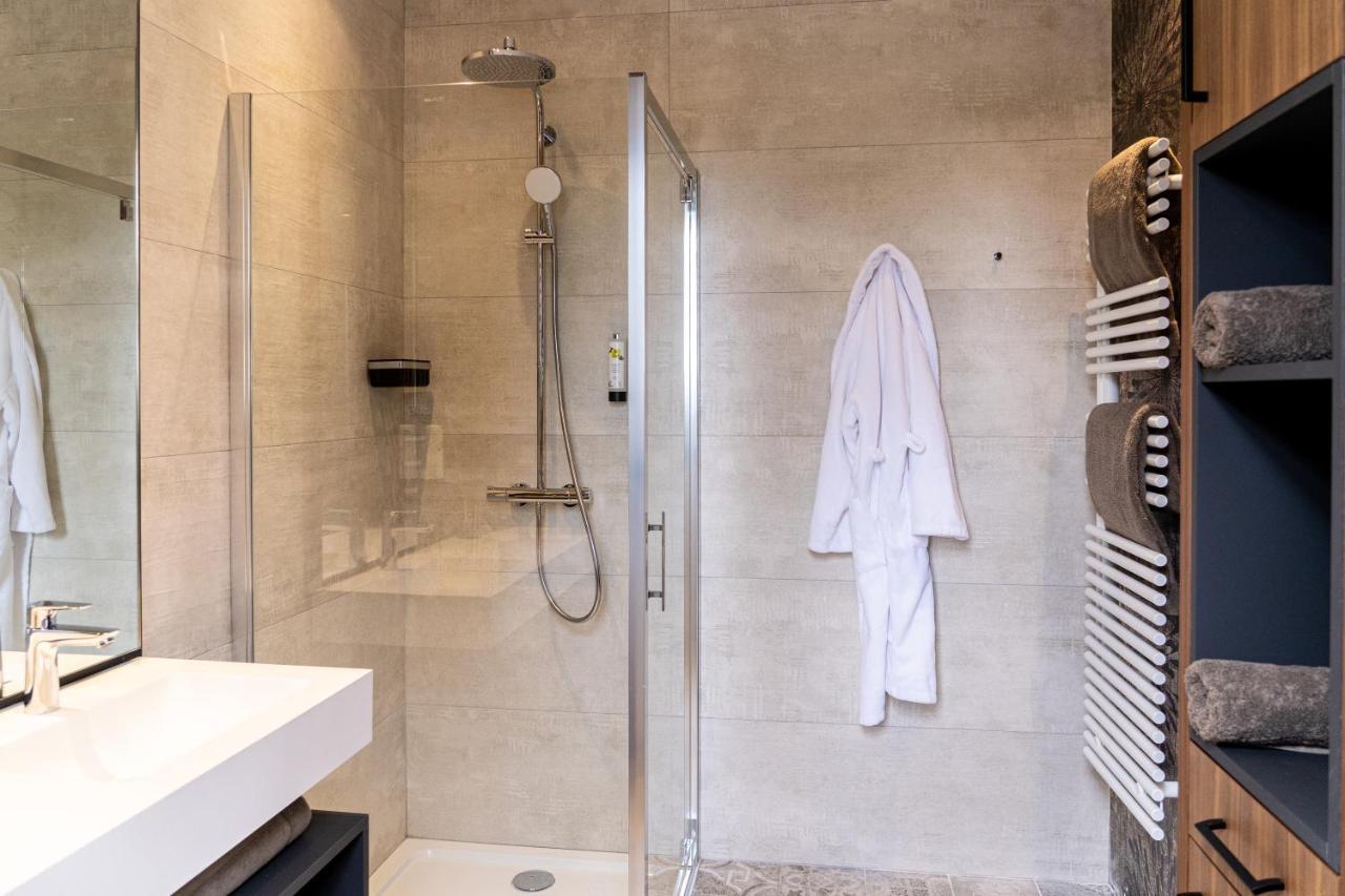 Logis Auberge Les Murets Hotel Restaurant Spa Chandolas Bagian luar foto